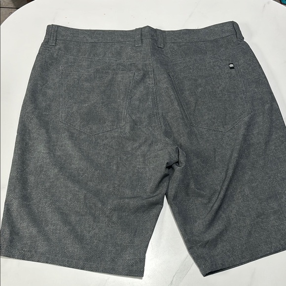 Men's Gray Shorts - Picture 4 of 4